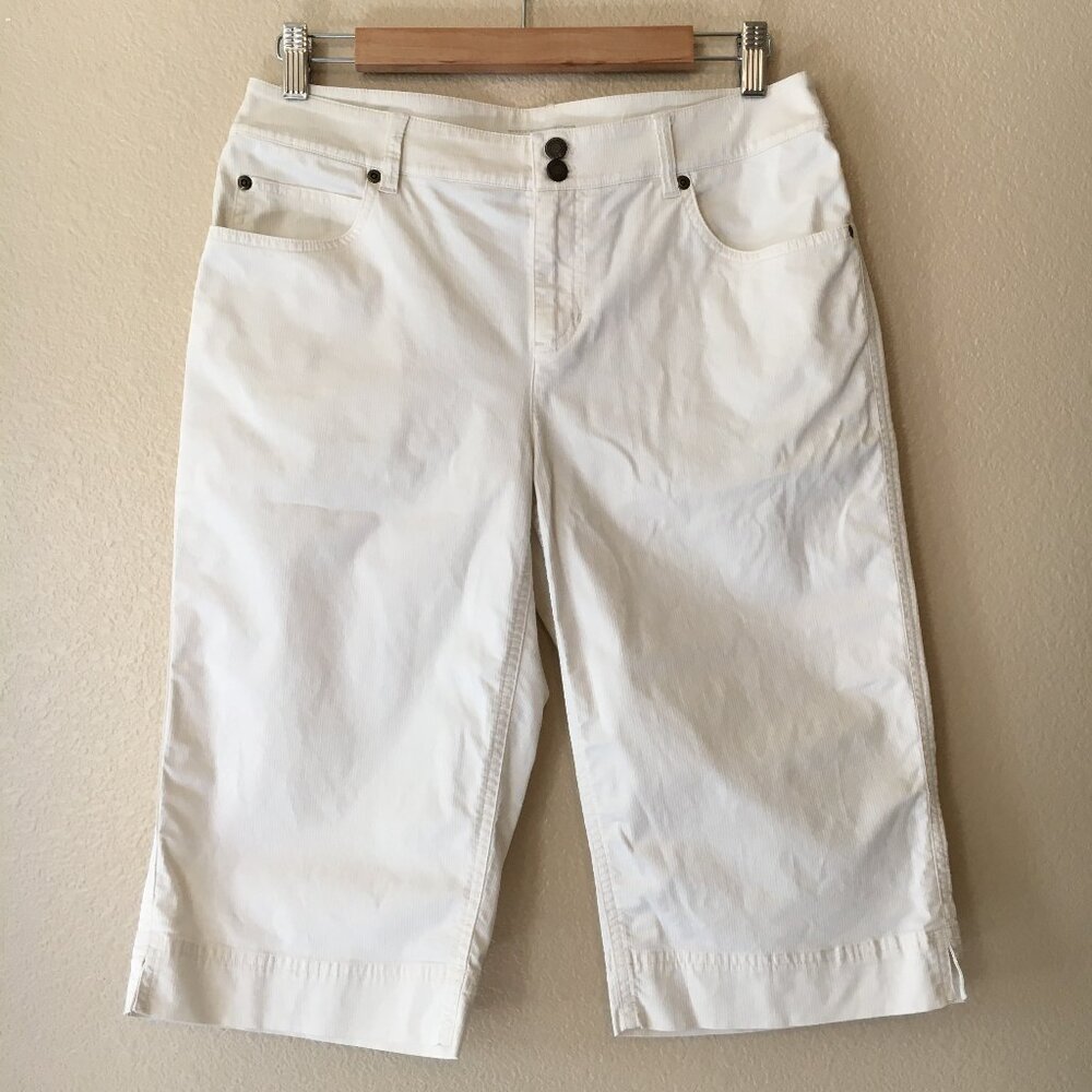 Jones New York Sport 4 Capri Ivory Cream off White Stretch Long Shorts Golf